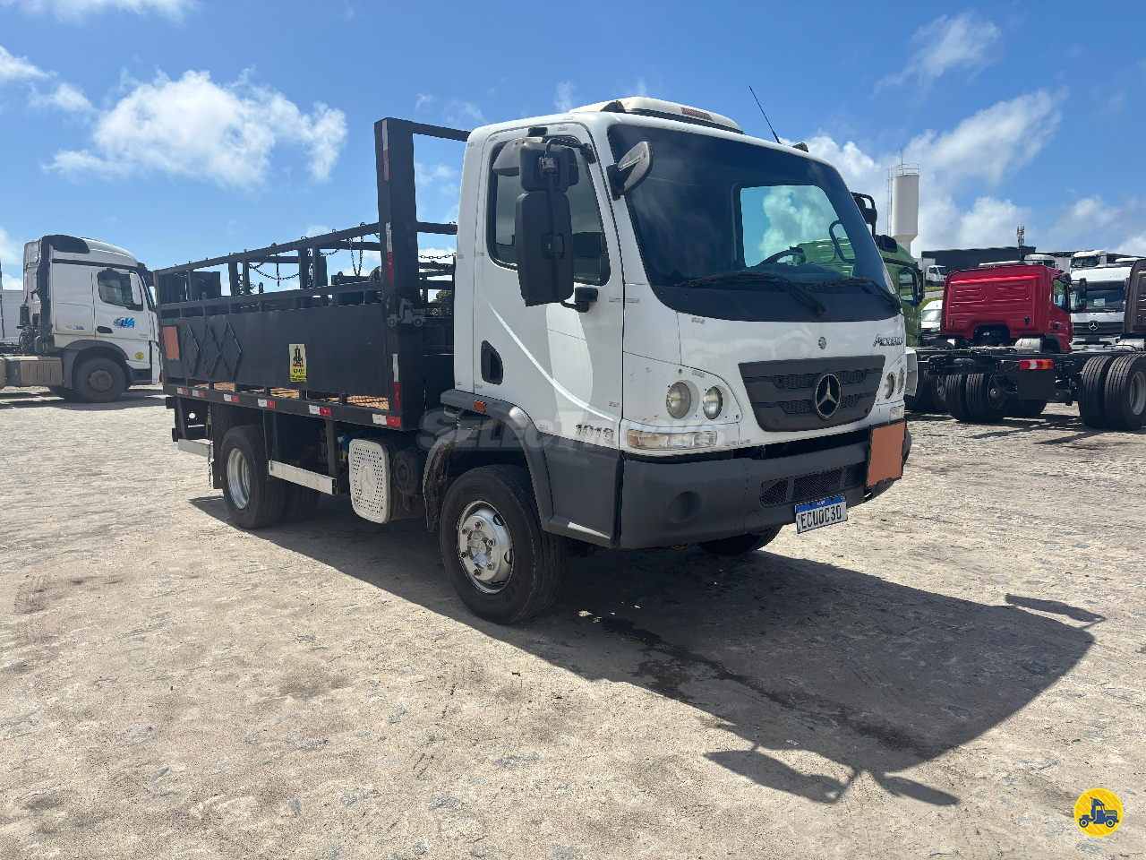 CAMINHAO MERCEDES-BENZ MB 1016 Conjunto 3/4 4x2 SelecTrucks - Jaboatão dos Guararapes JABOATAO DOS GUARARAPES PERNAMBUCO PE